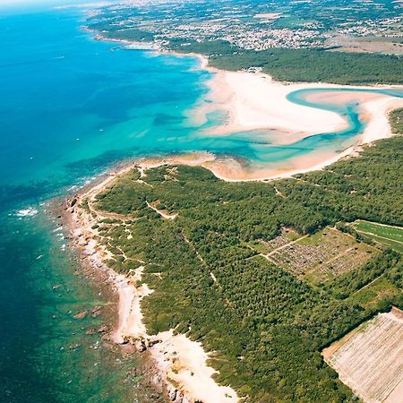 Maison Au Calme Pres Des Plages Poiroux Luaran gambar