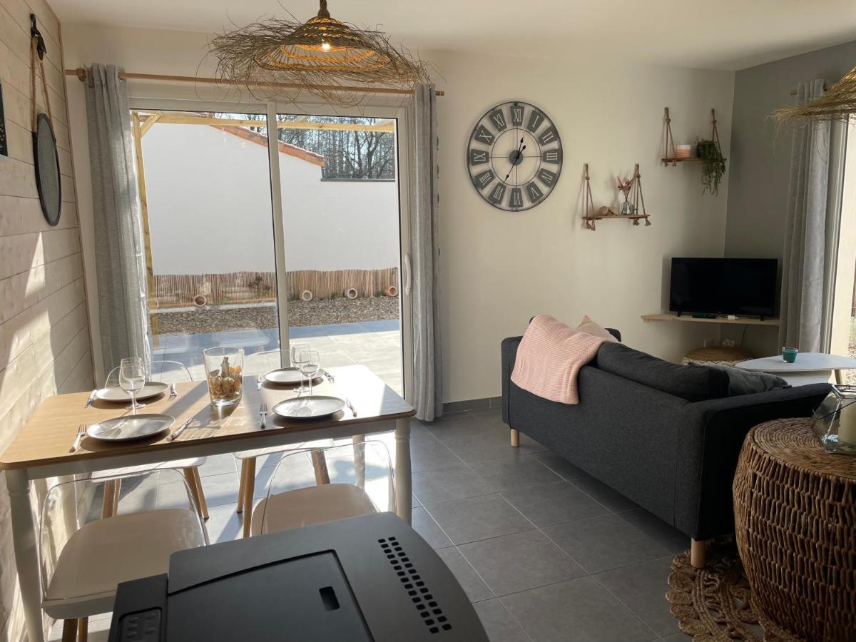 Maison Au Calme Pres Des Plages Poiroux Luaran gambar