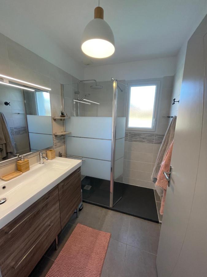 Maison Au Calme Pres Des Plages Poiroux Luaran gambar